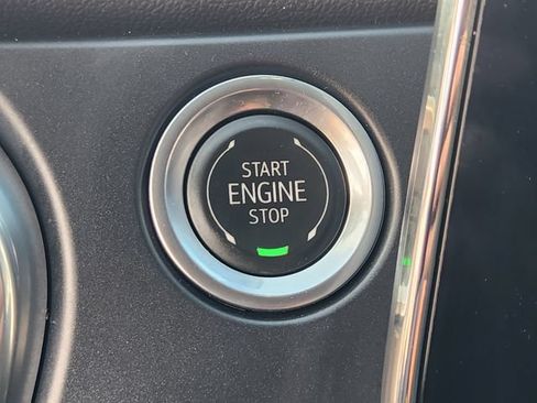 Used 2024 Chevrolet Blazer Premier FWD image 20