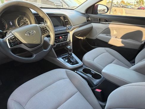 Used 2018 Hyundai Elantra SEL FWD image 9