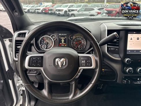 Used 2022 RAM 2500 Big Horn w/ Cold Weather Group AWD/4WD image 11