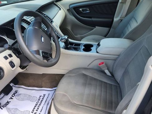 Used 2012 Ford Taurus SE FWD image 9