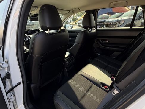 Used 2025 MAZDA CX-50 AWD 2.5 S w/ Preferred Package image 14