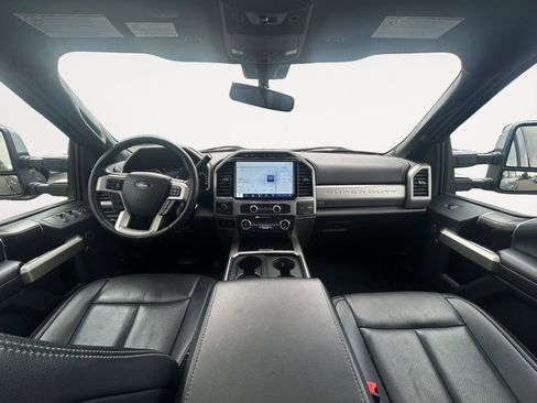 Used 2022 Ford F350 Lariat w/ Camper Package AWD/4WD image 14