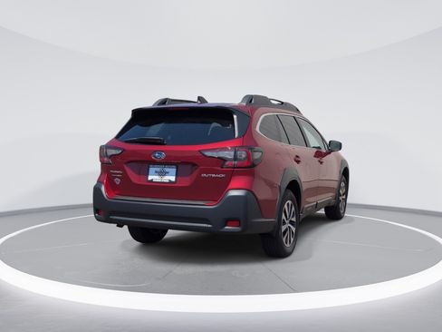 Certified 2025 Subaru Outback Premium AWD/4WD image 7