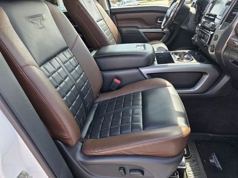 Used 2019 Nissan Titan Platinum Reserve w/ Platinum Utility Package image 13