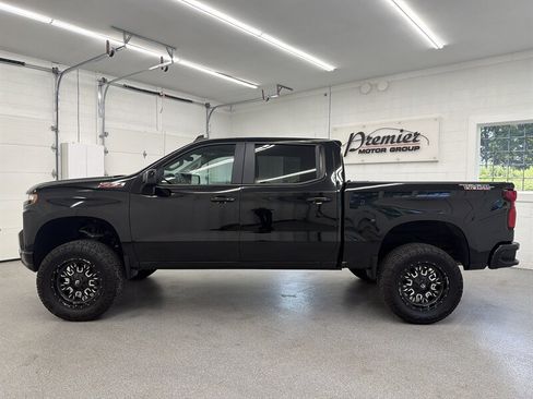 Used 2021 Chevrolet Silverado 1500 LT Trail Boss w/ Convenience Package II AWD/4WD image 8