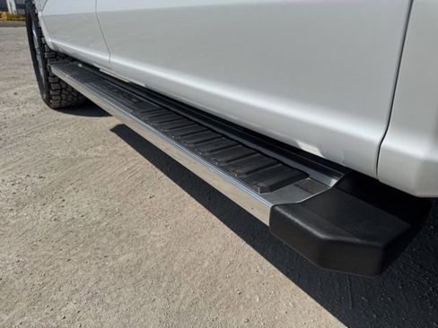 Used 2024 Ford F150 Lariat w/ FX4 Off-Road Package image 11