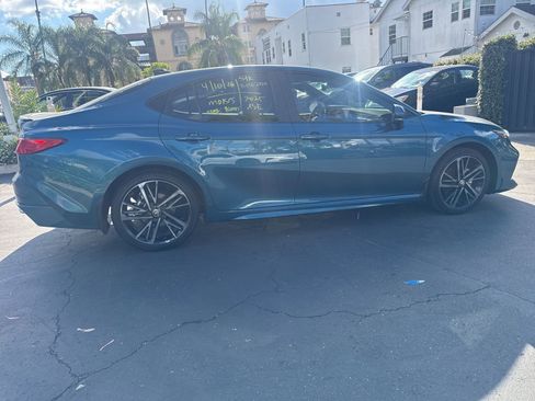 Used 2025 Toyota Camry XSE w/ Premium Plus Package image 7