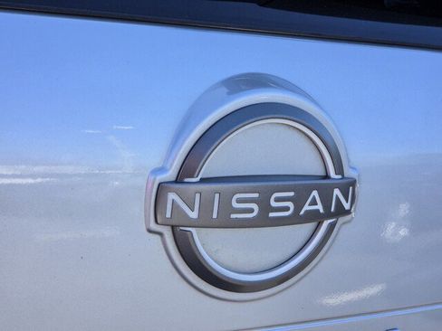 Used 2022 Nissan Rogue SV image 31