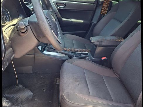 Used 2017 Toyota Corolla LE FWD image 7