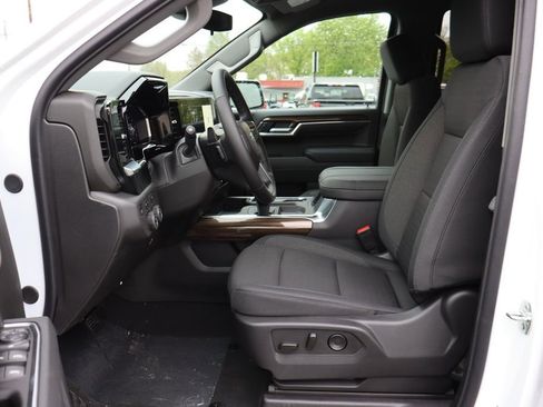 New 2026 Chevrolet Silverado 1500 LT Trail Boss AWD/4WD image 5