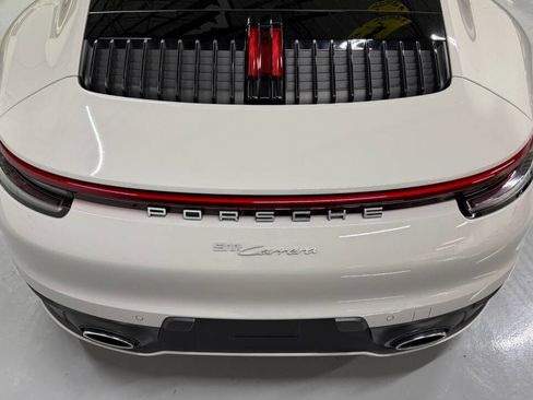 Used 2023 Porsche 911 Carrera image 15