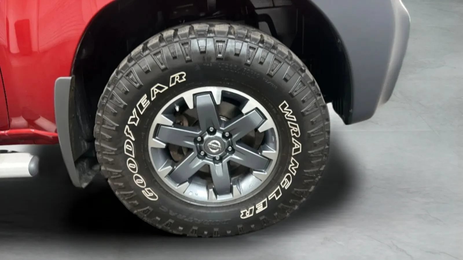 Used 2015 Nissan Xterra PRO-4X w/ Nevada Tow Package AWD/4WD image 25