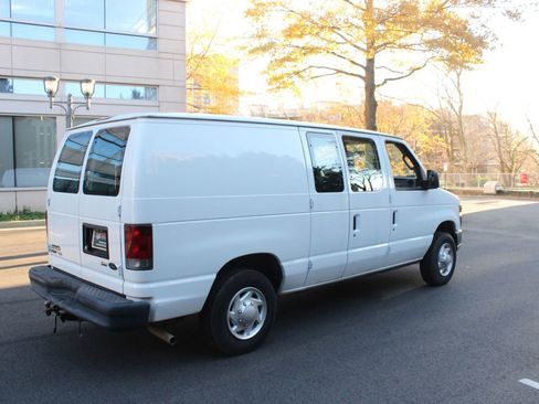 Used 2012 Ford E-150 and Econoline 150 w/ Commercial Cargo Van Pkg image 11