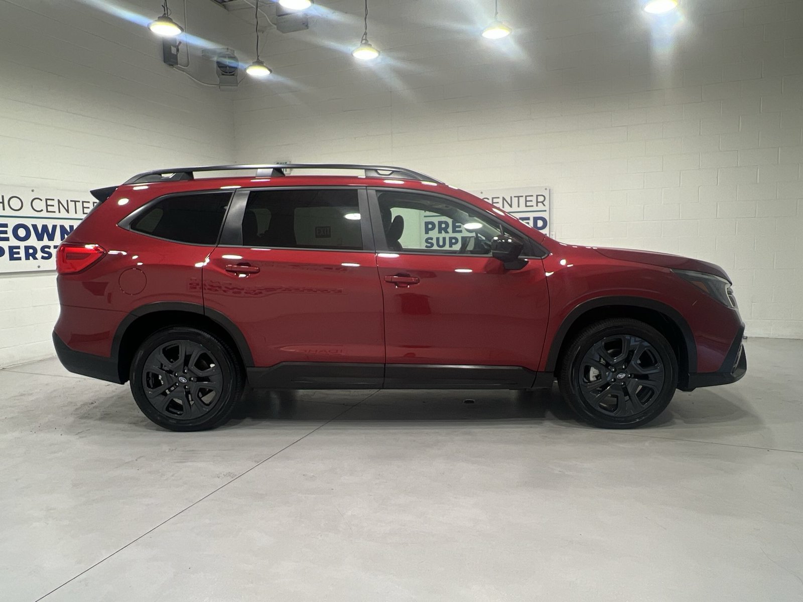 Certified 2024 Subaru Ascent Onyx Edition Limited AWD/4WD image 9