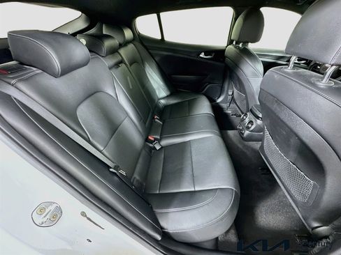 Used 2021 Kia Stinger GT-Line image 26