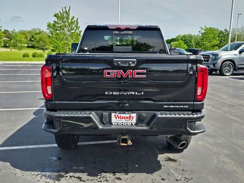 Used 2020 GMC Sierra 2500 Denali w/ Denali Ultimate Package AWD/4WD image 10