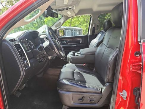 Used 2014 RAM 1500 Laramie image 19