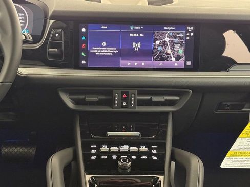 New 2026 Porsche Cayenne image 15