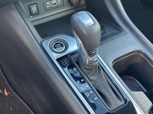 Used 2024 Nissan Sentra SV image 30