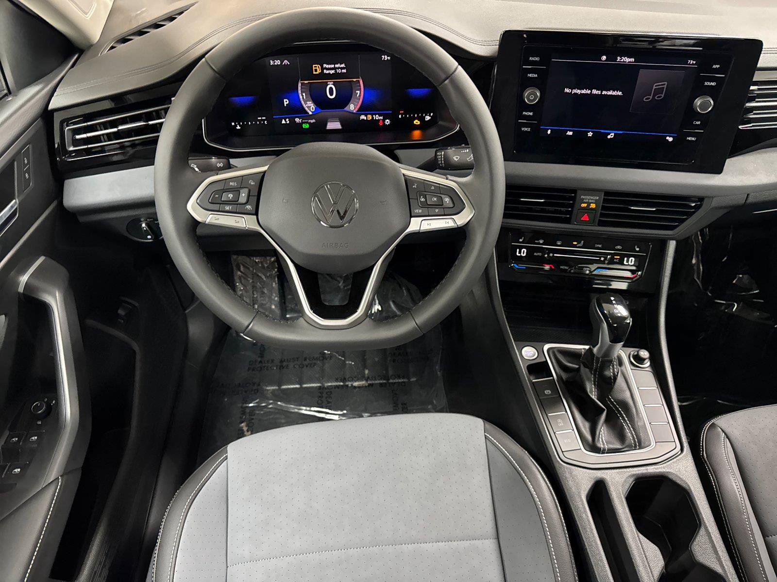 New 2026 Volkswagen Jetta SE w/ Black Wheel Package FWD image 13