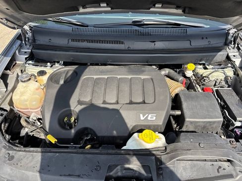 Used 2018 Dodge Journey Crossroad AWD/4WD image 12