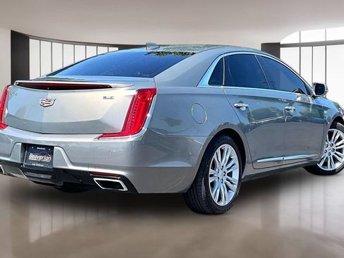 Used 2019 Cadillac XTS Luxury FWD image 14