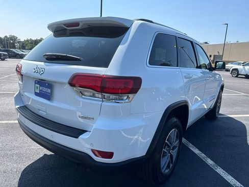 Used 2020 Jeep Grand Cherokee Laredo w/ Quick Order Package 2BN North AWD/4WD image 5