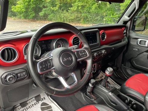 Used 2020 Jeep Wrangler Unlimited Rubicon AWD/4WD image 24