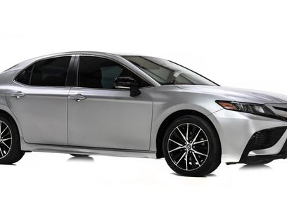 Used 2022 Toyota Camry SE