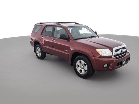 Used 2007 Toyota 4Runner SR5 AWD/4WD image 3