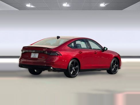 Certified 2023 Honda Accord Sport image 9