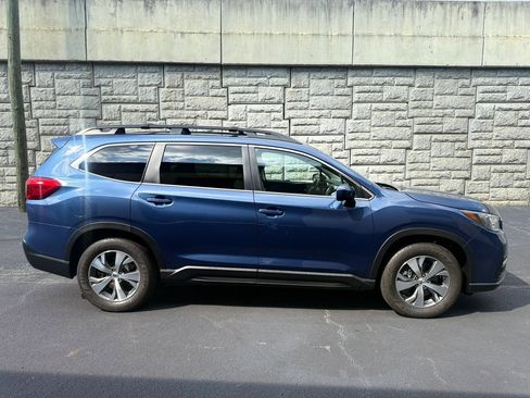 Used 2021 Subaru Ascent Premium w/ Convenience Package AWD/4WD image 5