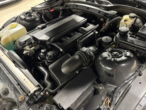 Used 2002 BMW Z3 3.0i RWD image 10
