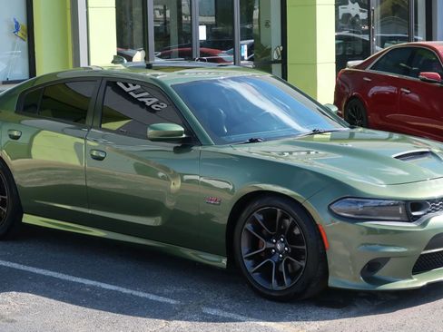 Used 2022 Dodge Charger Scat Pack w/ Plus Group image 5