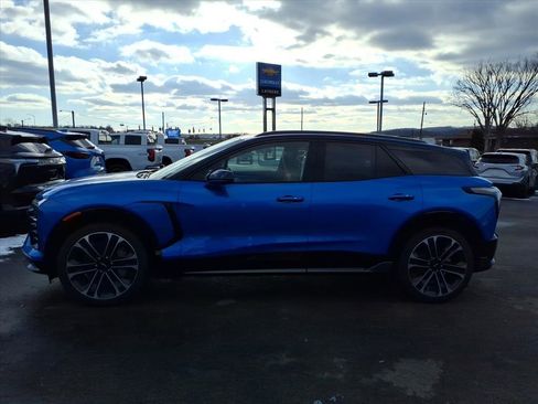 New 2026 Chevrolet Blazer EV SS image 2