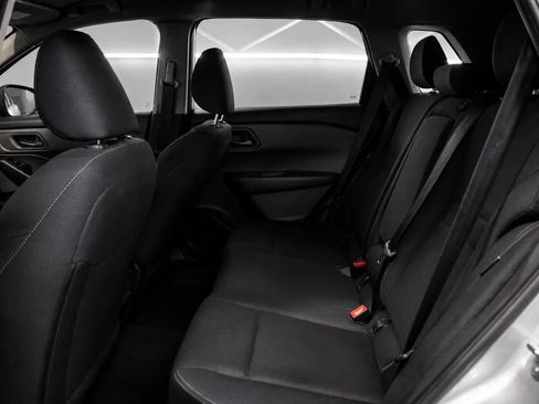 Used 2024 Nissan Rogue S AWD/4WD image 20
