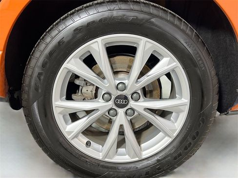 Used 2023 Audi Q3 2.0T Premium w/ Convenience Package image 29