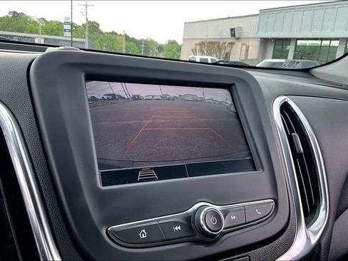 Used 2022 Chevrolet Equinox LT FWD image 13