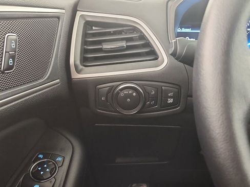 Used 2022 Ford Edge SEL w/ Convenience Package image 22