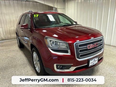 Used 2017 GMC Acadia Limited SLT FWD image 2