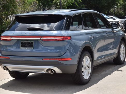 New 2026 Lincoln Corsair Premiere FWD image 7