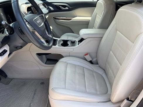 Used 2023 GMC Acadia Denali AWD/4WD image 18