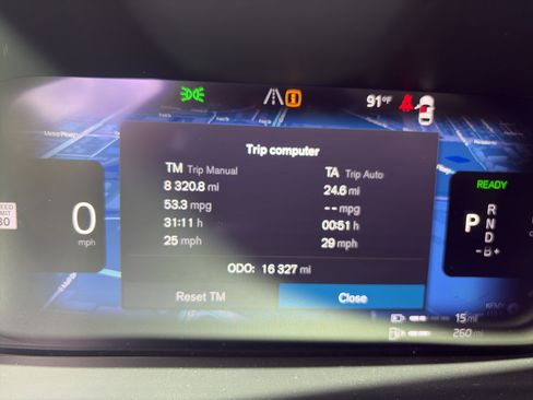 Used 2025 Volvo XC60 T8 Core w/ Protection Package Premier AWD/4WD image 6