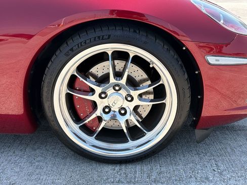 Used 2007 Chevrolet Corvette Coupe w/ Preferred Equipment Group RWD image 13