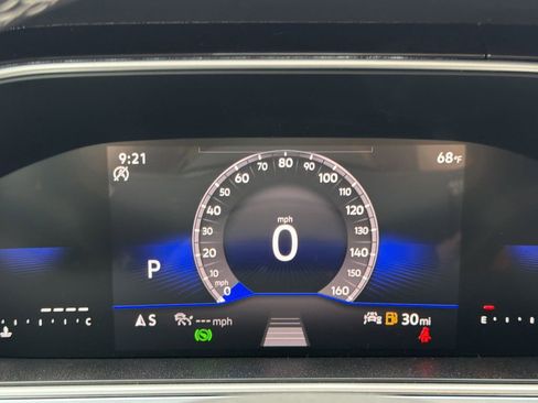 New 2026 Volkswagen Taos SE FWD image 26