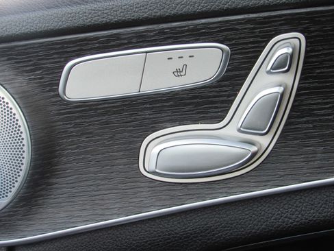 Used 2021 Mercedes-Benz C 300 4MATIC Sedan w/ AMG Line image 23