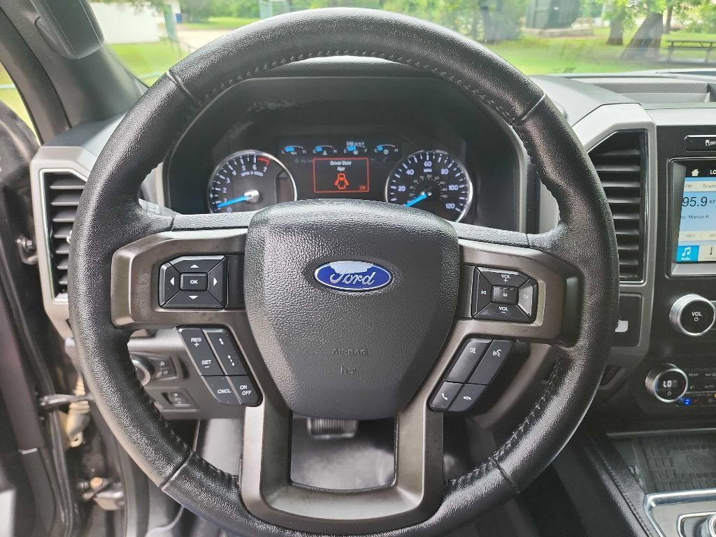Used 2019 Ford Expedition XLT w/ Equipment Group 202A RWD image 18