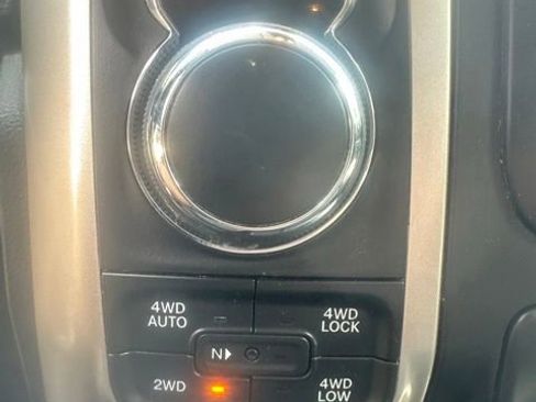 Used 2018 RAM 1500 Big Horn AWD/4WD image 27