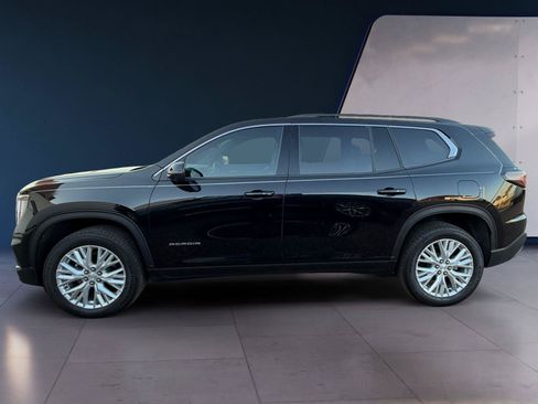 Used 2026 GMC Acadia Elevation w/ Elevation Premium Package FWD image 2