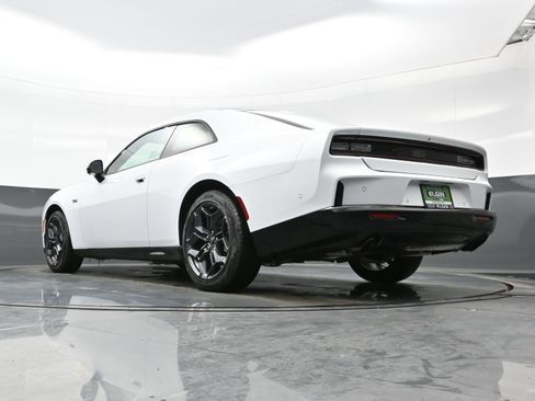 New 2026 Dodge Charger R/T AWD/4WD image 16